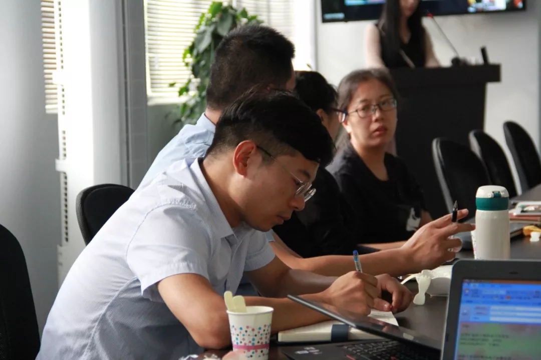 1571280978125925.jpg 640.webp (2).jpg